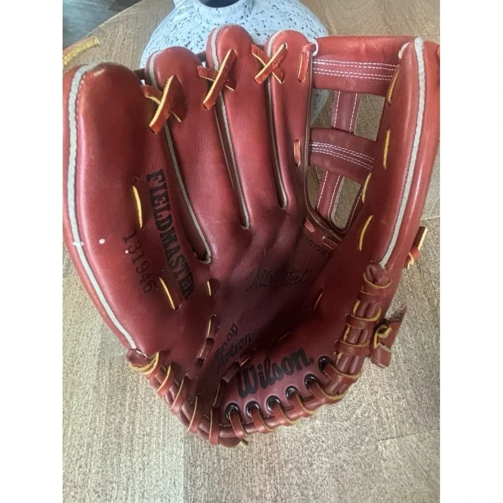 Wilson Fieldmaster Baseball‎ glove 131946